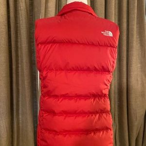 The North Face Women’s Aconcagua Vest / Red / Medium / Brand New / Never Worn